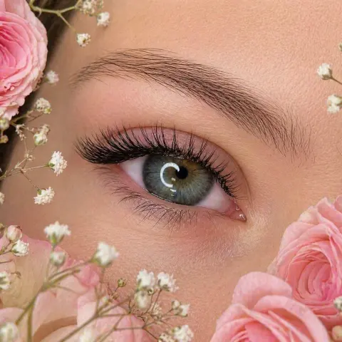 Black Lashes