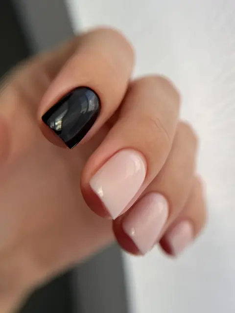 Kosmi Nails