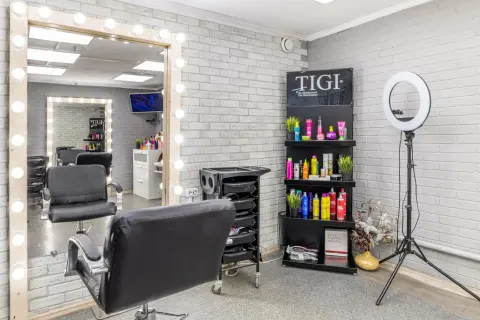 Luxury Hair