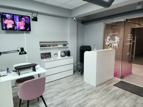 Ногтевая студия