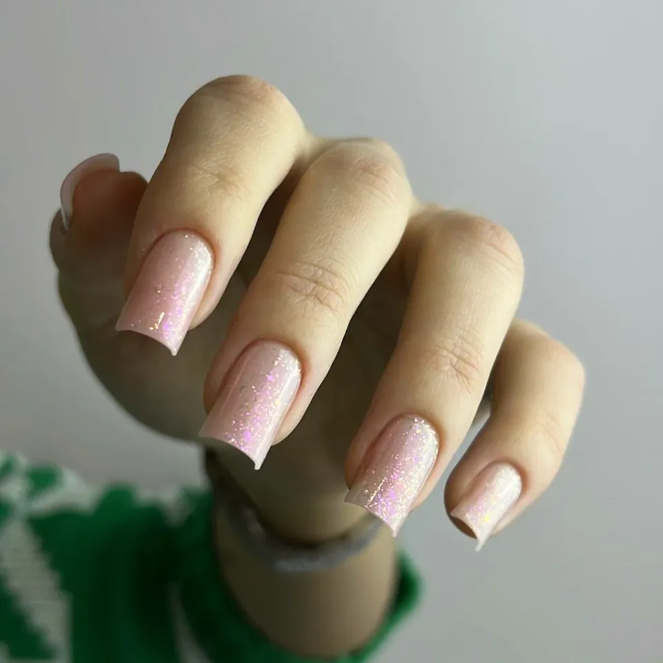 Amis nails — фото 3