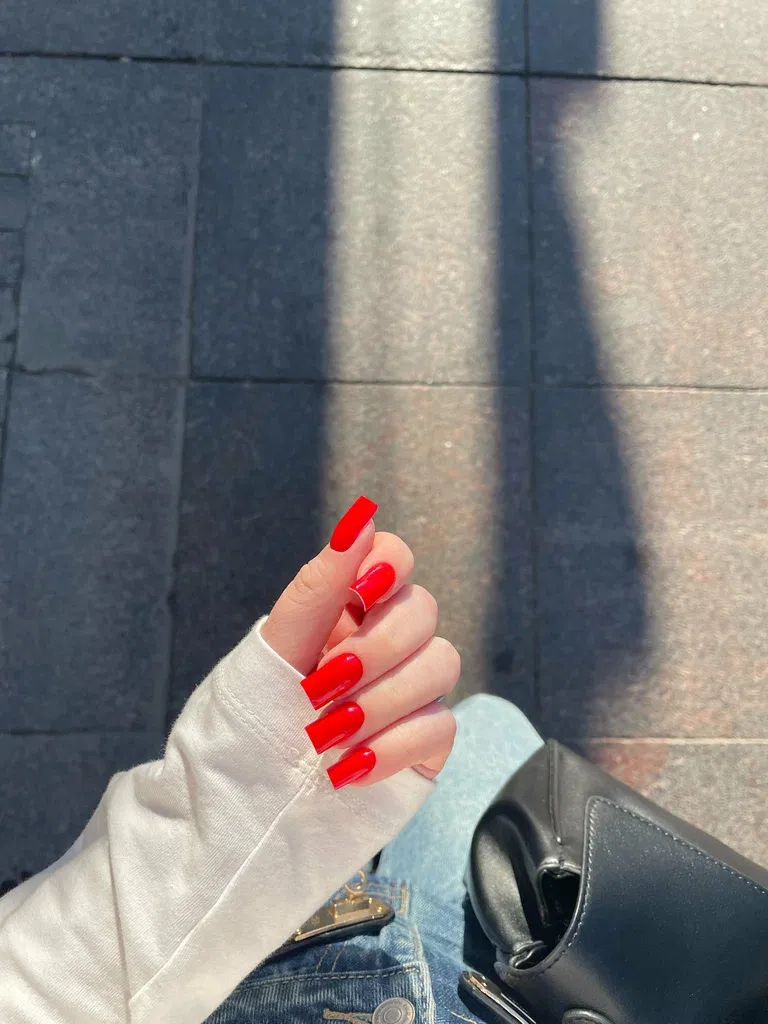 Amis nails — фото 6