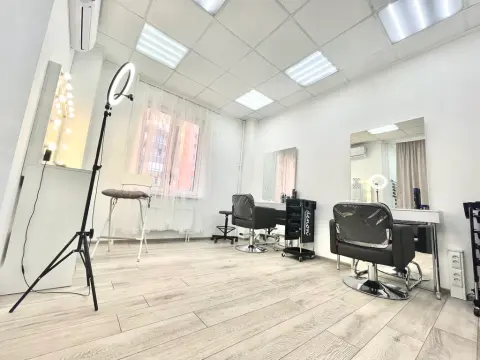 Beauty bar