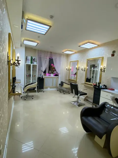 Beauty Bar