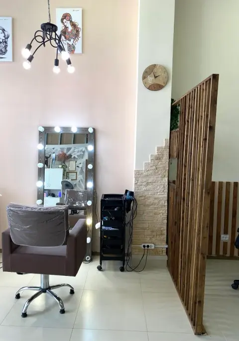 Beauty room