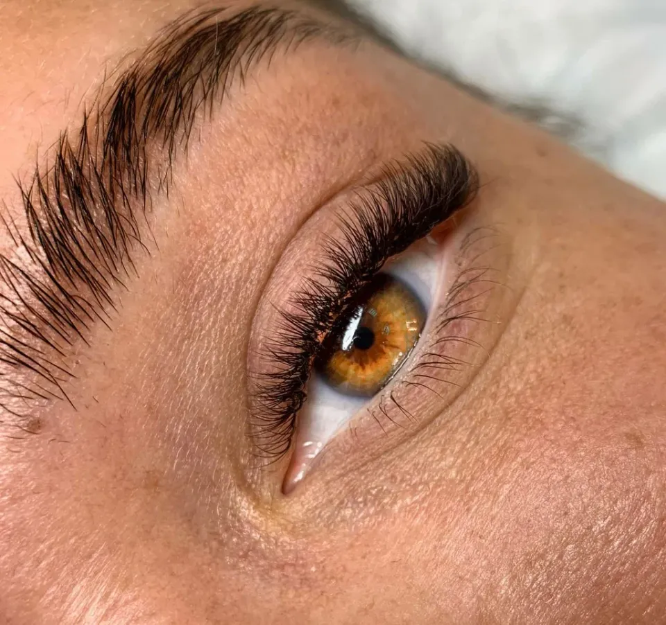 Brandt Lashes — фото 2