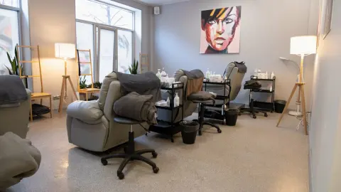 FaceRoom