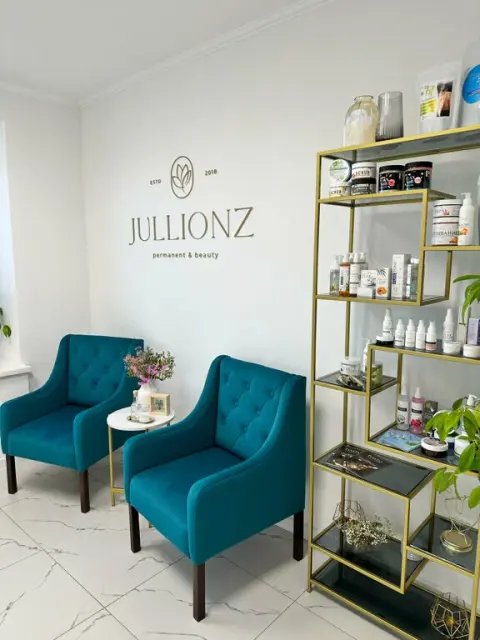 Jullionz