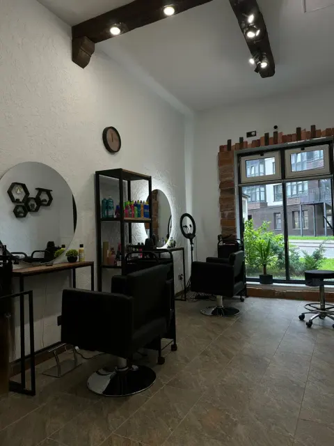 Katty Hair