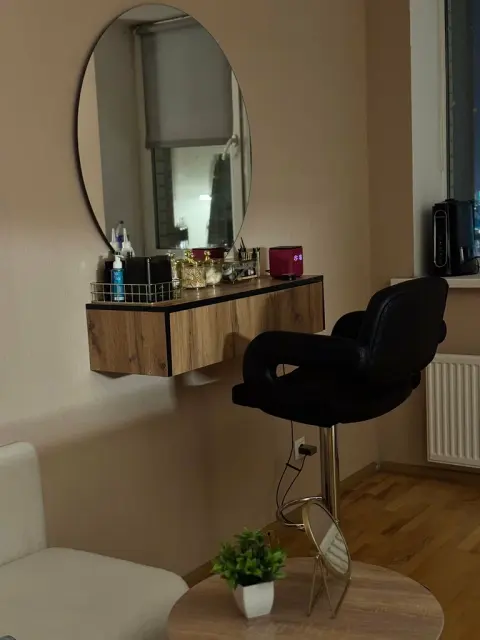 Lash_Osipova