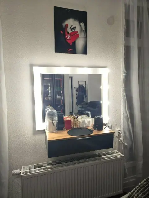LauRoom