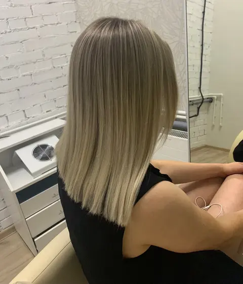 Liiv Hair