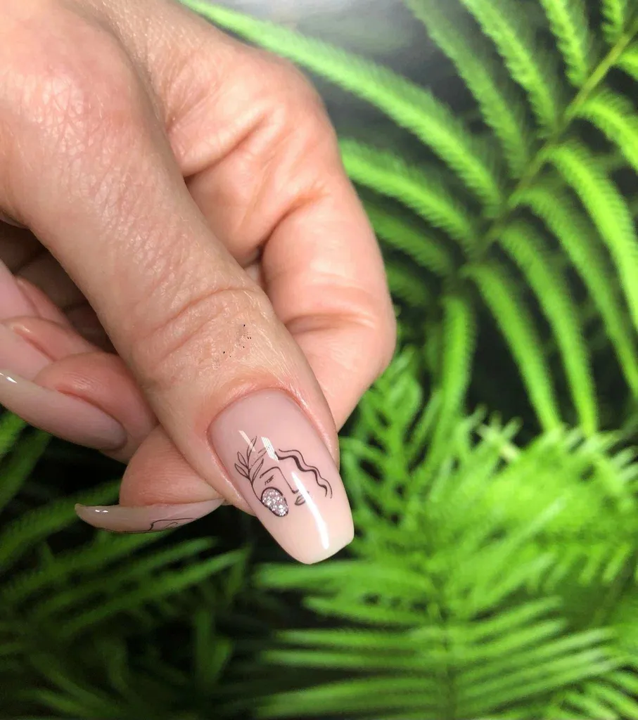 Liora Nails — фото 6