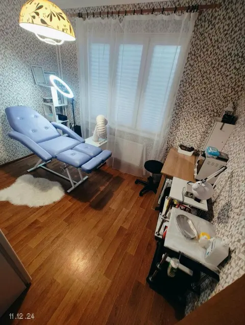 Nail Studio