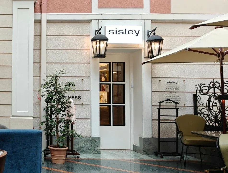 Sisley — фото 2